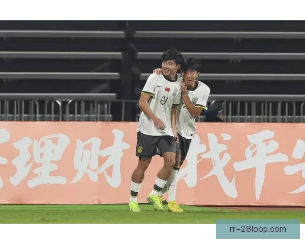 中国男足18强赛首战迎战日本 力争开门红挑战亚洲劲旅 中国男足18强赛首战迎战日本 力争开门红挑战亚洲劲旅